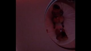 Amarrada y viendo animé cumple fantasías orgasmo rico